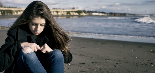 Como perceber sintomas da depressão na adolescência