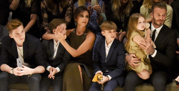 7 celebridades com casamentos sólidos e famílias numerosas