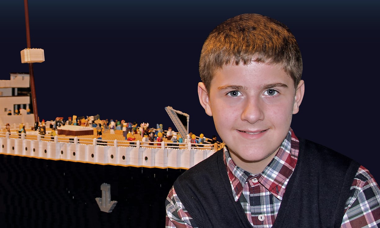 Jovem autista constrói réplica do Titanic com cerca de 60 mil peças de Lego Foto: Titanic Museum/Divulgação