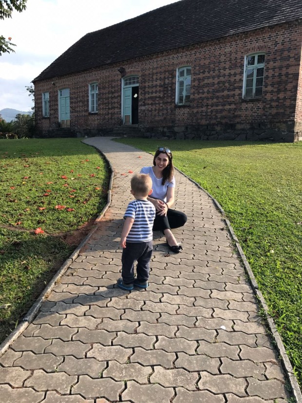 Hospedagem em família sem gastar nada (ou bem pouco) em 3 maneiras, e pelo tempo que quiser e puder!