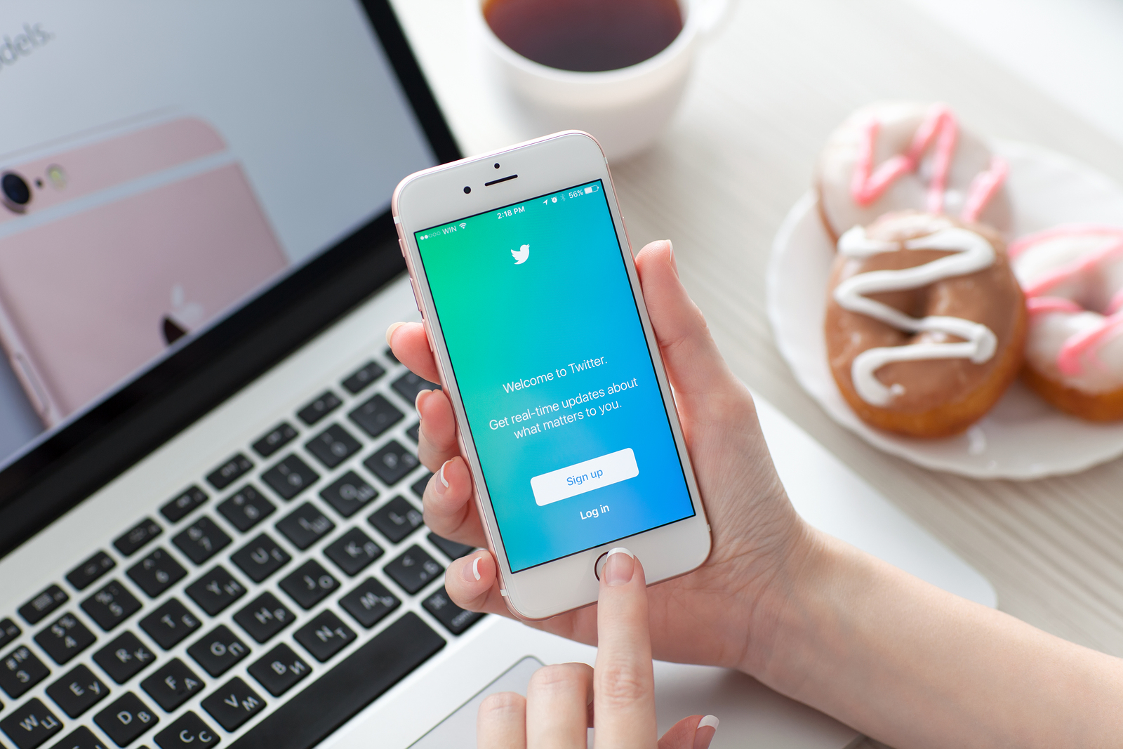 Dia das Mães no Twitter: quais são os presentes e assuntos mais comentados? Bigstock