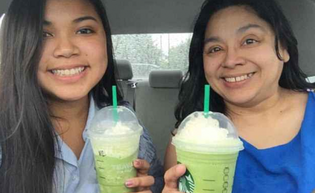 Ela tirou fotos parecidas com a mãe durante 4 anos – mas a última é de partir o coração