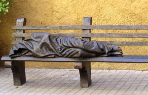 A história da escultura de Jesus sem-teto que o papa doou à Arquidiocese do Rio Divulgação/Timothy Schmalz