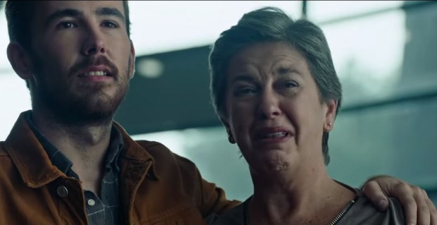 O vídeo que comove as redes: passa-se mais tempo olhando para telas do que com quem se ama
